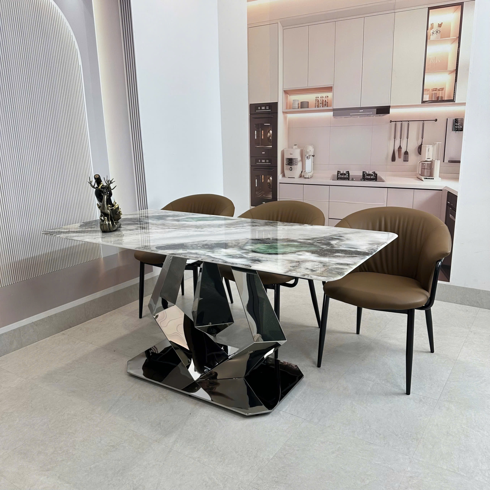 Ban an chan inox ma vang tai TPHCM