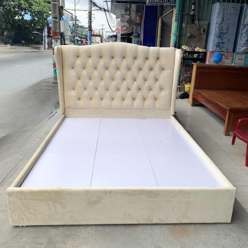 Mua giường bọc nệm giá rẻ tại Hà Nội