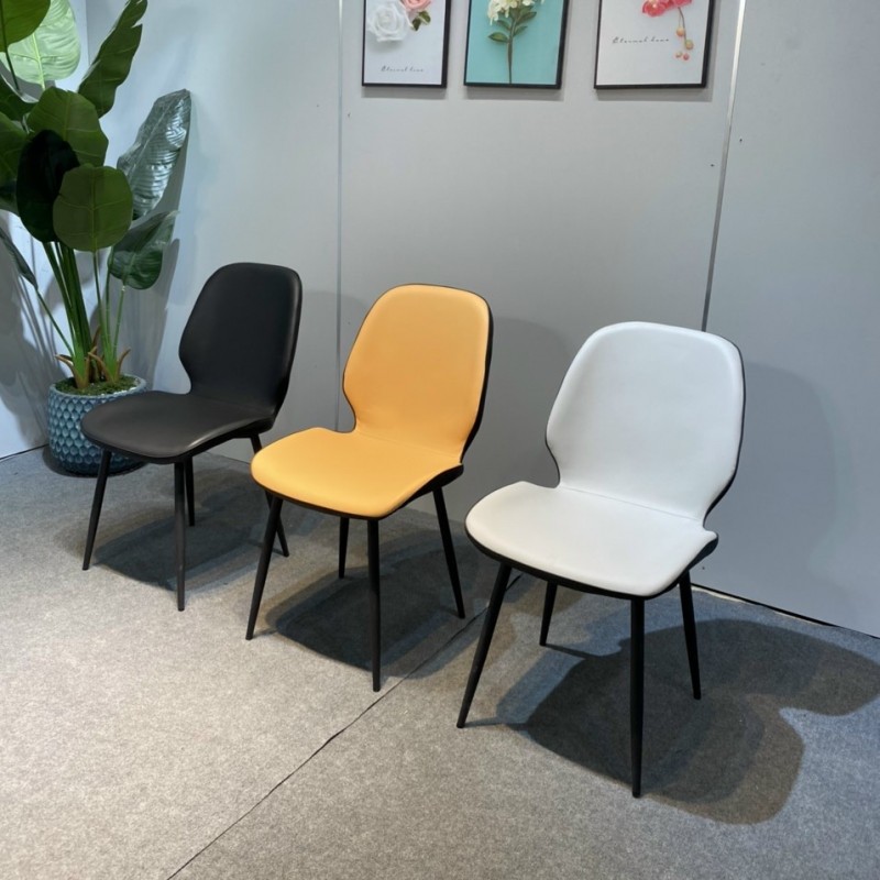 Bộ bàn ăn mặt đá Ceramic bóng kết hợp ghế Nordic 2 màu