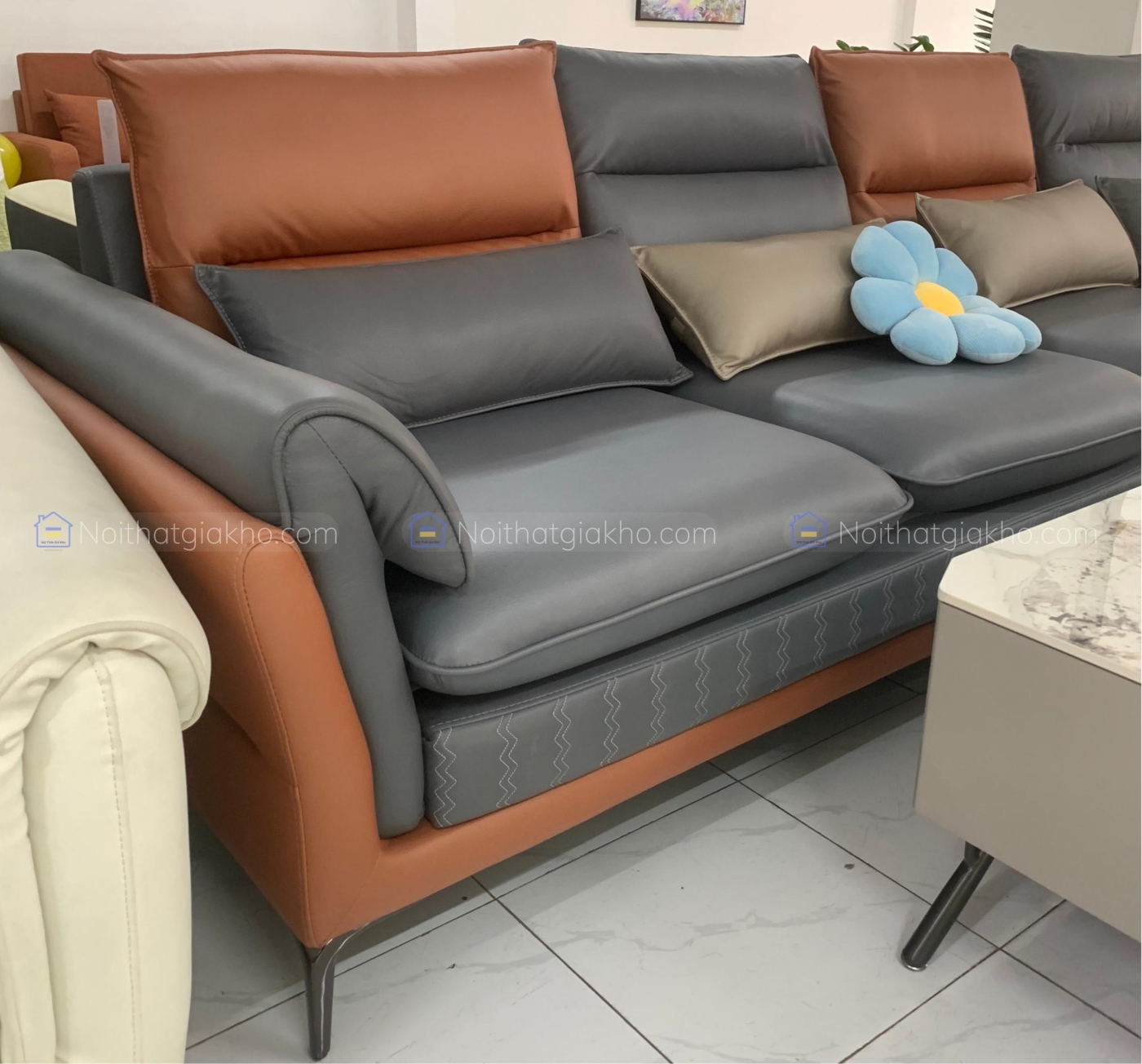 Bộ sofa góc L Adora cao cấp NTVT006