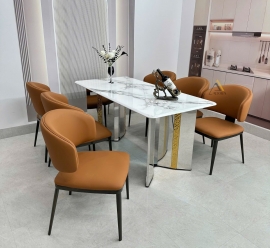 Bộ bàn ăn Adora Royal