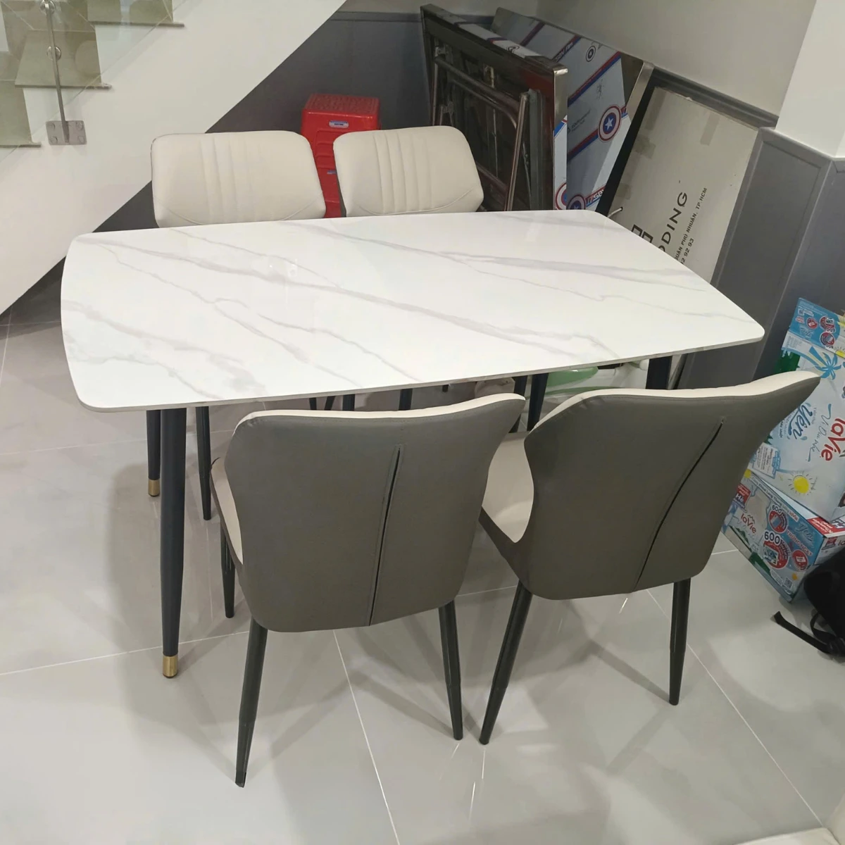 Bàn ăn mặt đá ceramic 1m6 6 ghế Cozy