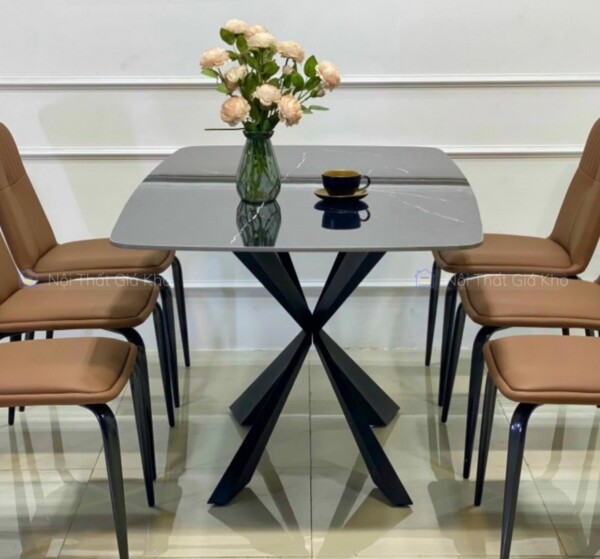 Bàn ăn mặt đá Ceramic bóng chống ố vàng, trầy xước