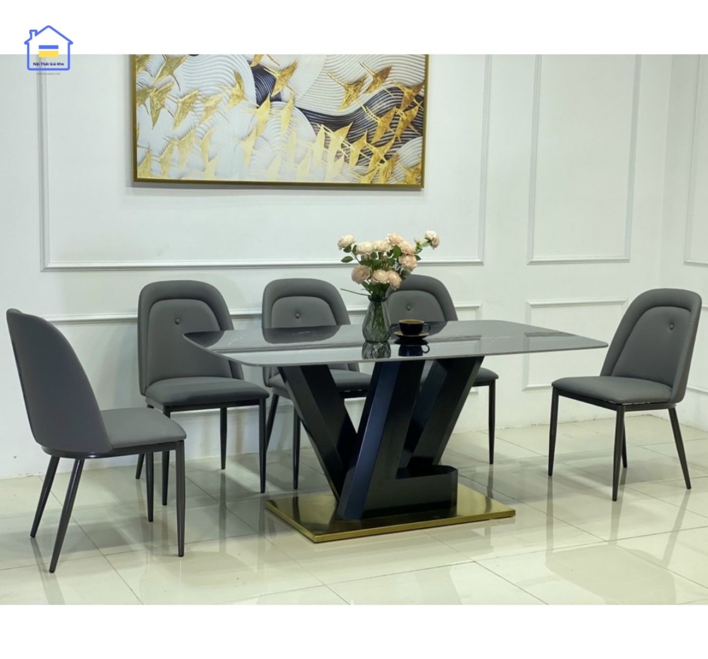 Bàn ăn mặt đá Ceramic chân LV kết hợp ghế Owen