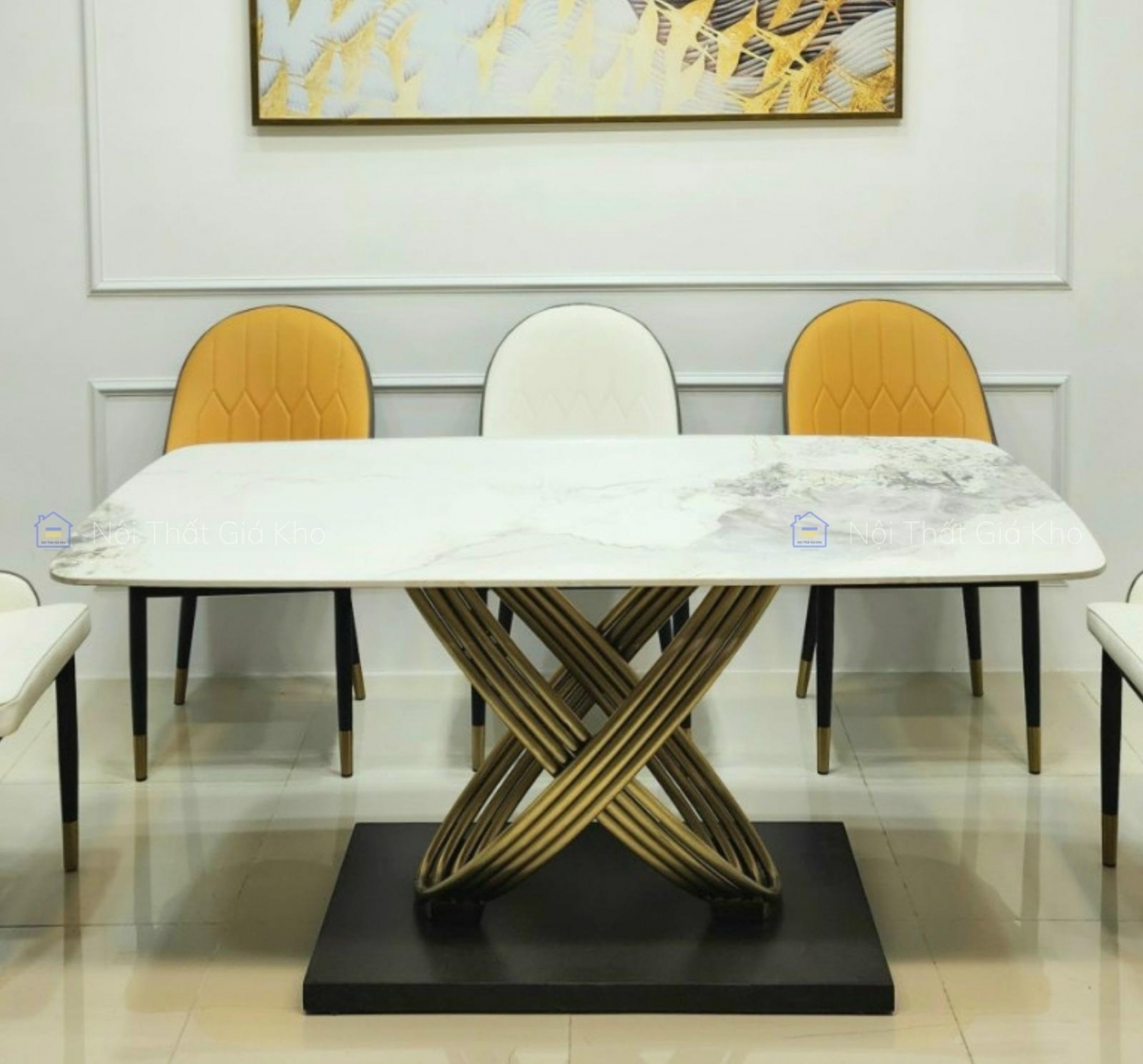 Bàn ăn mặt đá Ceramic chân mạ vàng
