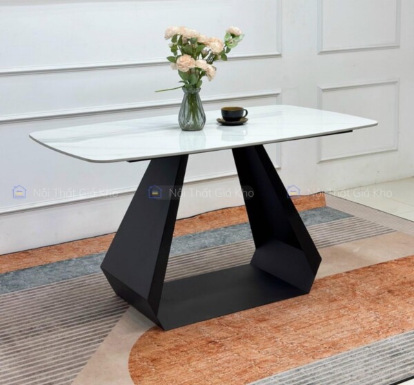 Bàn ăn mặt đá chân sắt chữ O