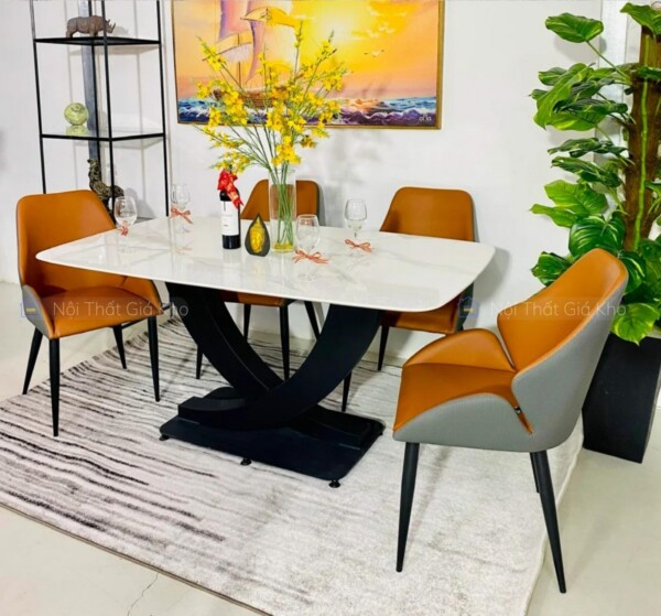 Bàn ăn mặt đá chân sắt chữ U