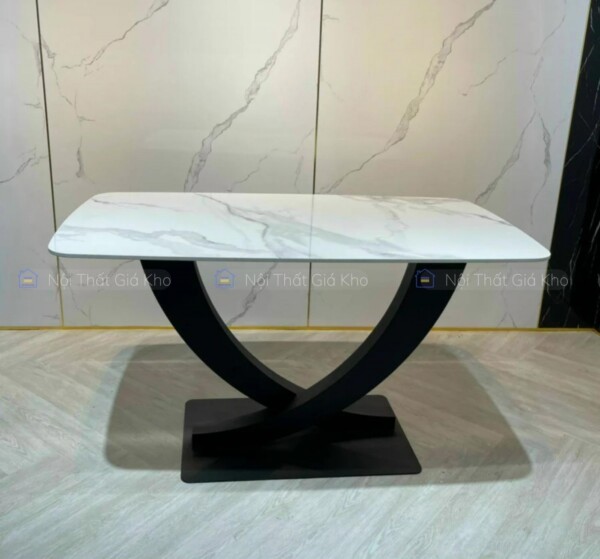 Bàn ăn mặt đá chân sắt chữ U