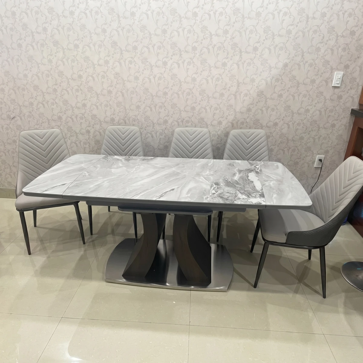 Bàn ăn thông minh đá Ceramic kéo dài 2 đầu kèm ghế Spine