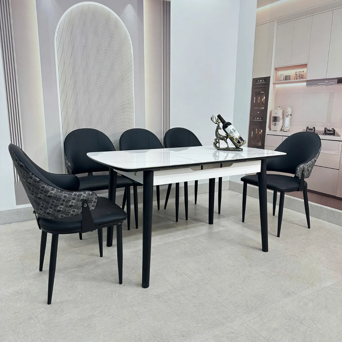 Bàn ăn thông minh mặt đá ceramic kéo dài