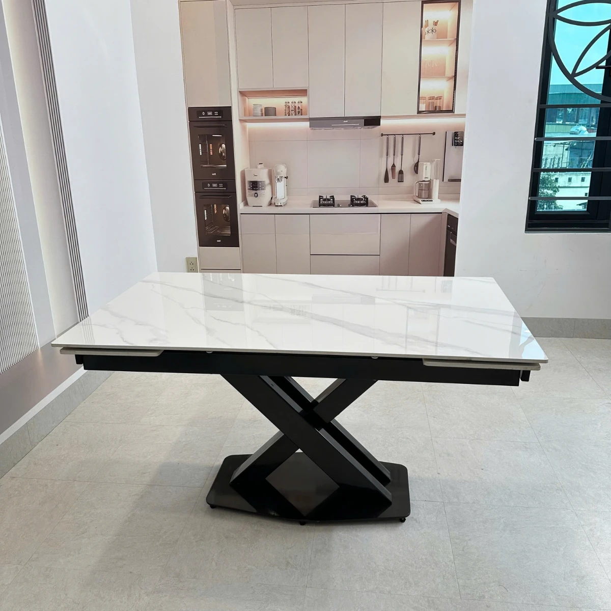 Bàn ăn thông minh mặt đá ceramic kéo dài ghế Ella