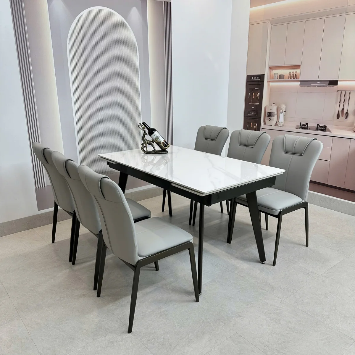 Bàn ăn thông minh mặt đá Ceramic kéo dài ghế Maris
