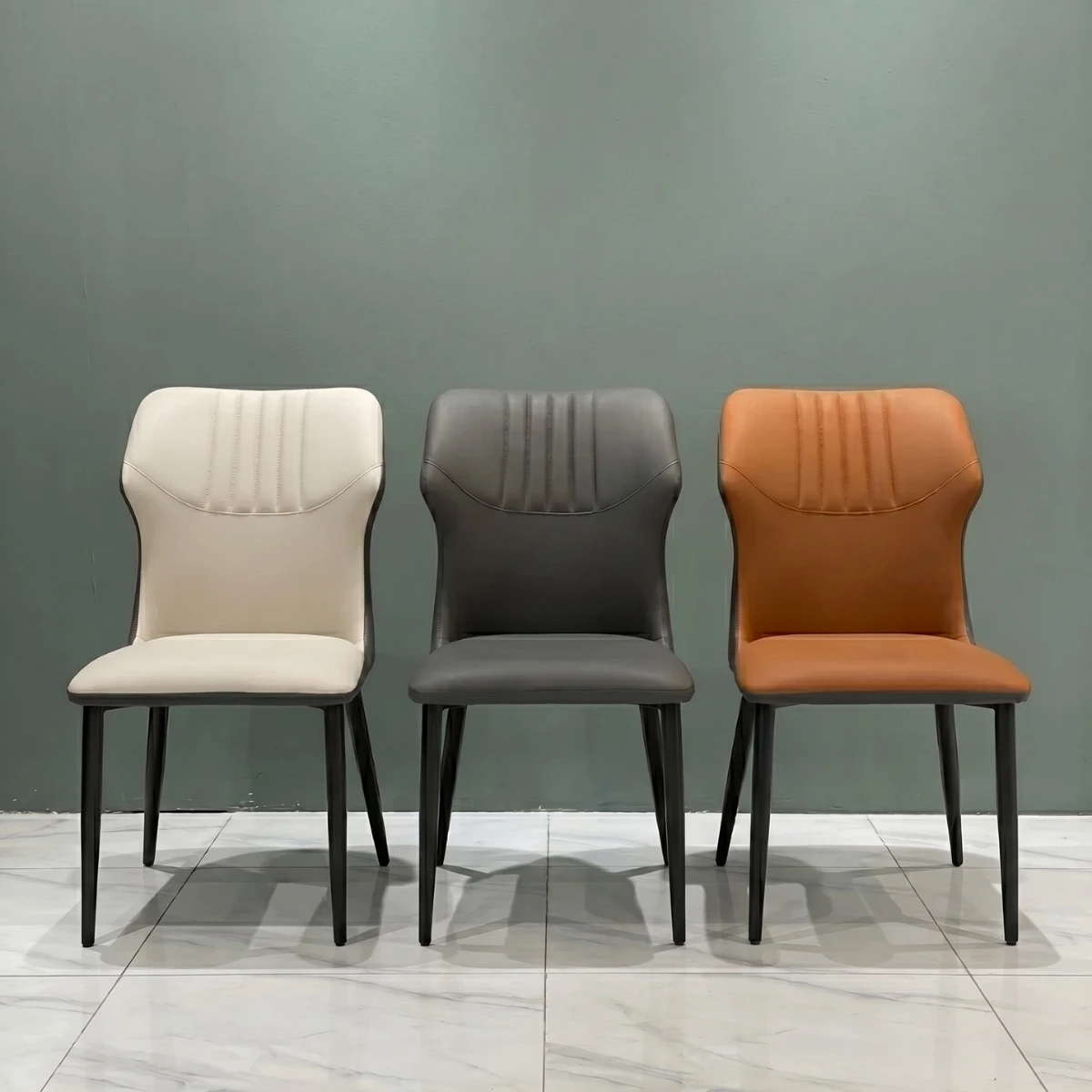 Bàn ăn tròn mặt đá ceramic Adora Cozy