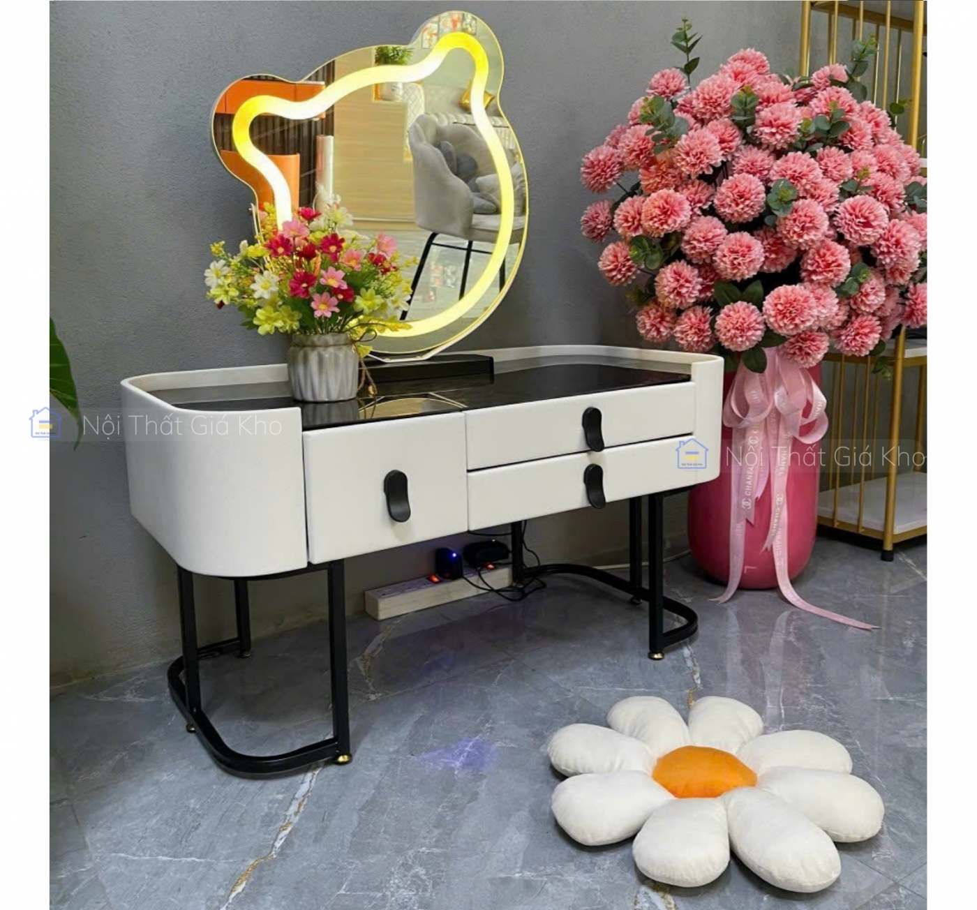 Bàn trang điểm giá rẻ