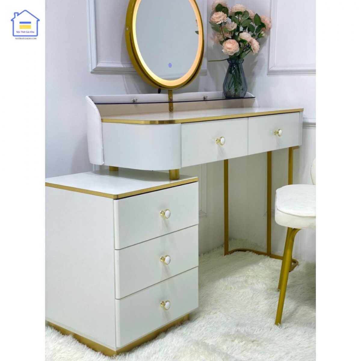 Bàn trang điểm nhập khẩu đẹp hiện đại GK26