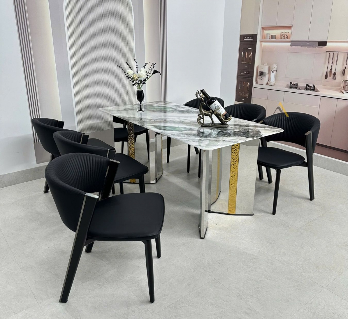 Bộ bàn ăn Adora Ariston