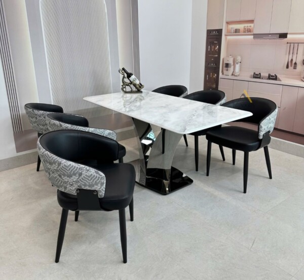 Bộ bàn ăn Adora Duke