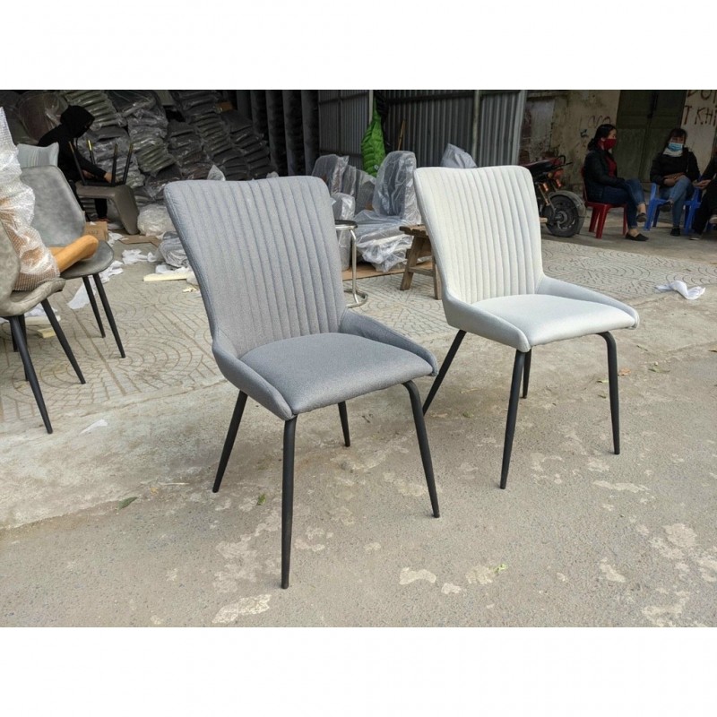 Bộ bàn ăn mặt đá Ceramic bóng chân chéo kèm ghế Sheraton