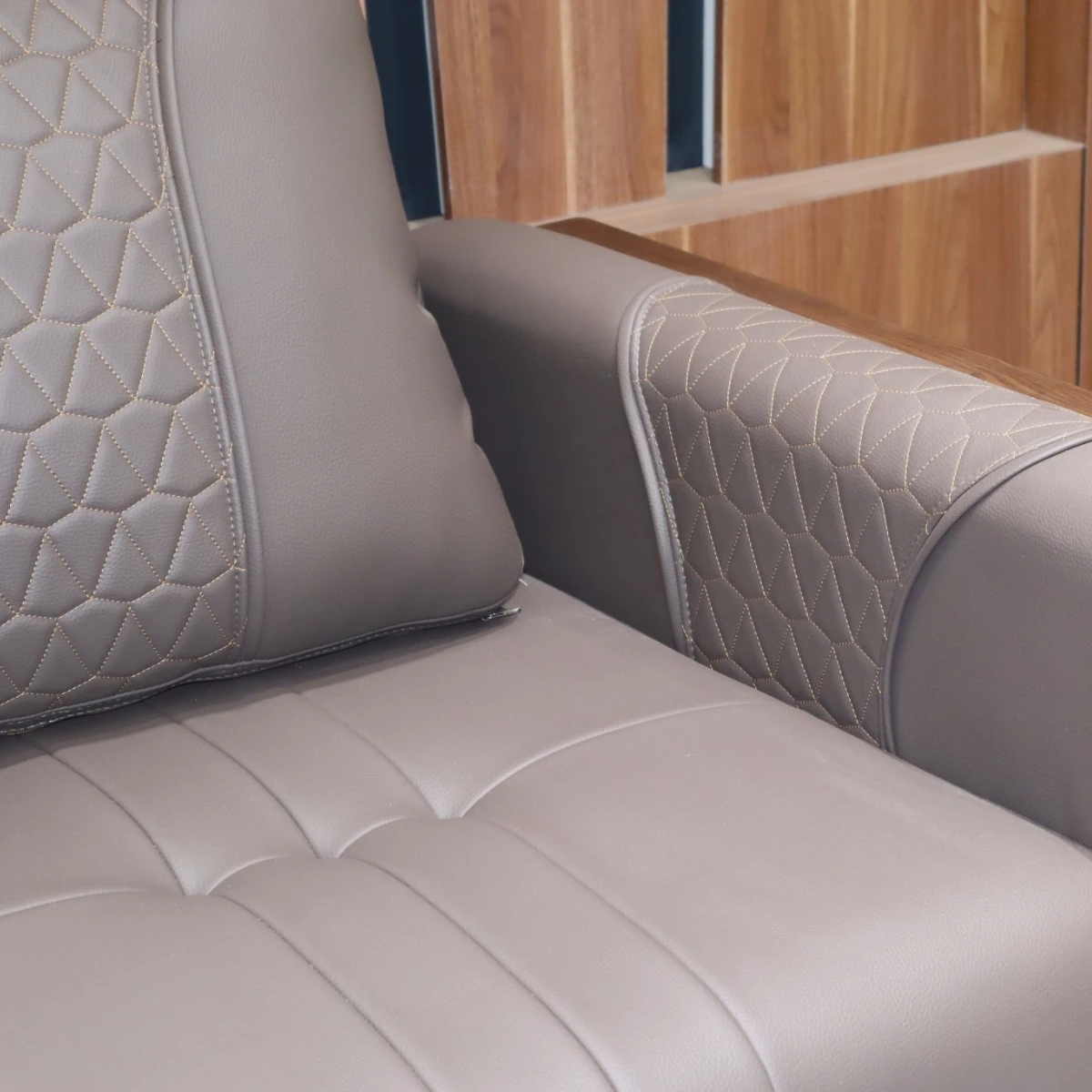 Bộ sofa gỗ Adora VT883