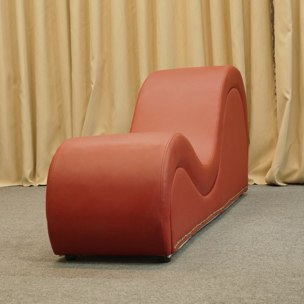 Ghế sofa tình yêu Adora