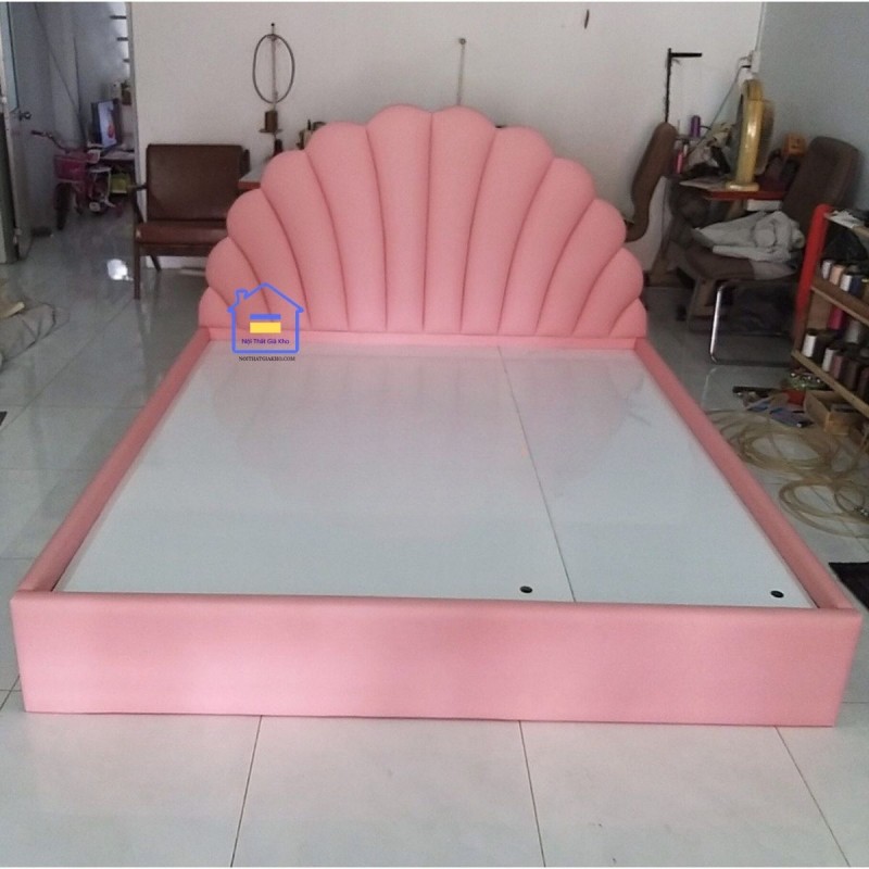 Giường bọc nệm Adora GK04