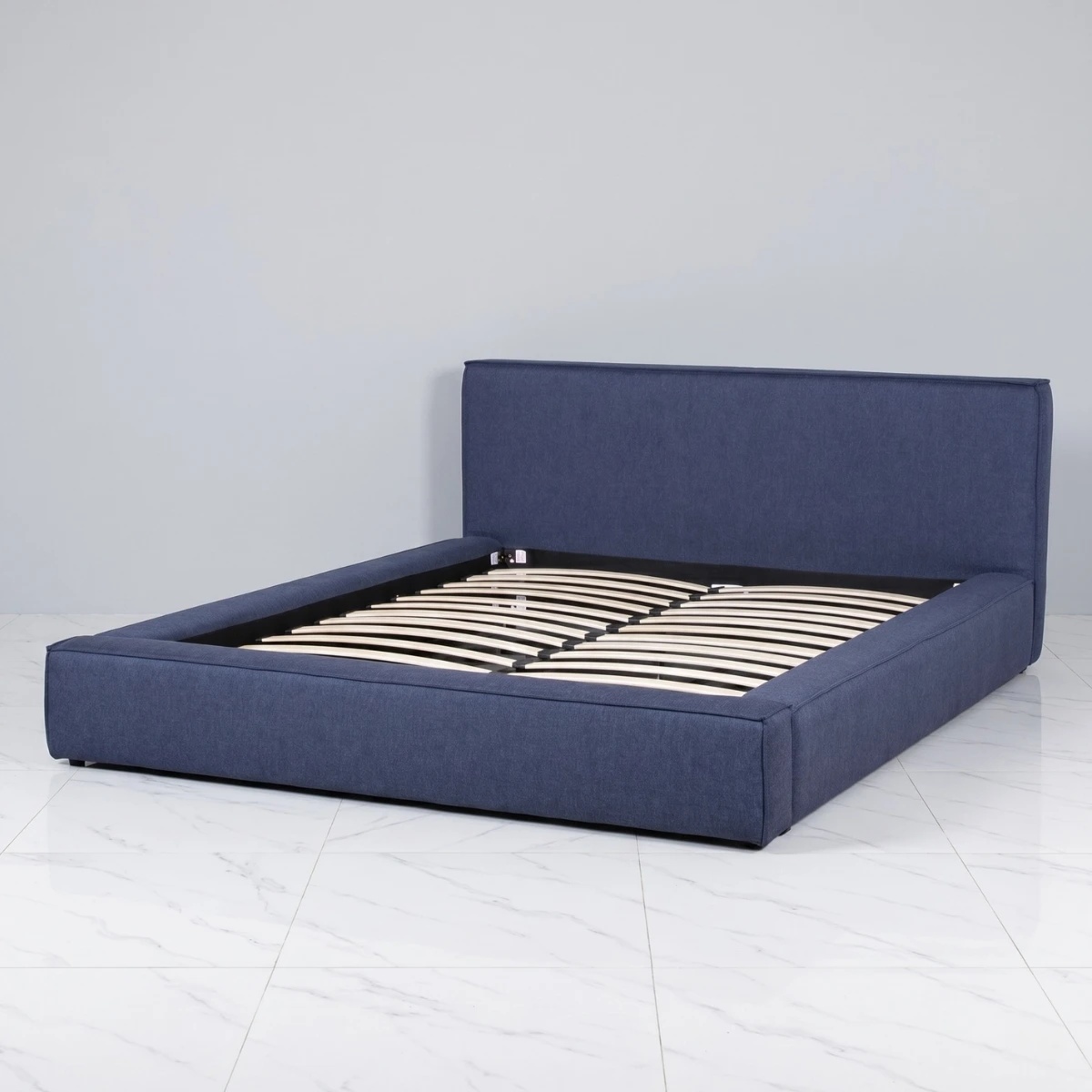 Giường bọc nệm ADORA TL05