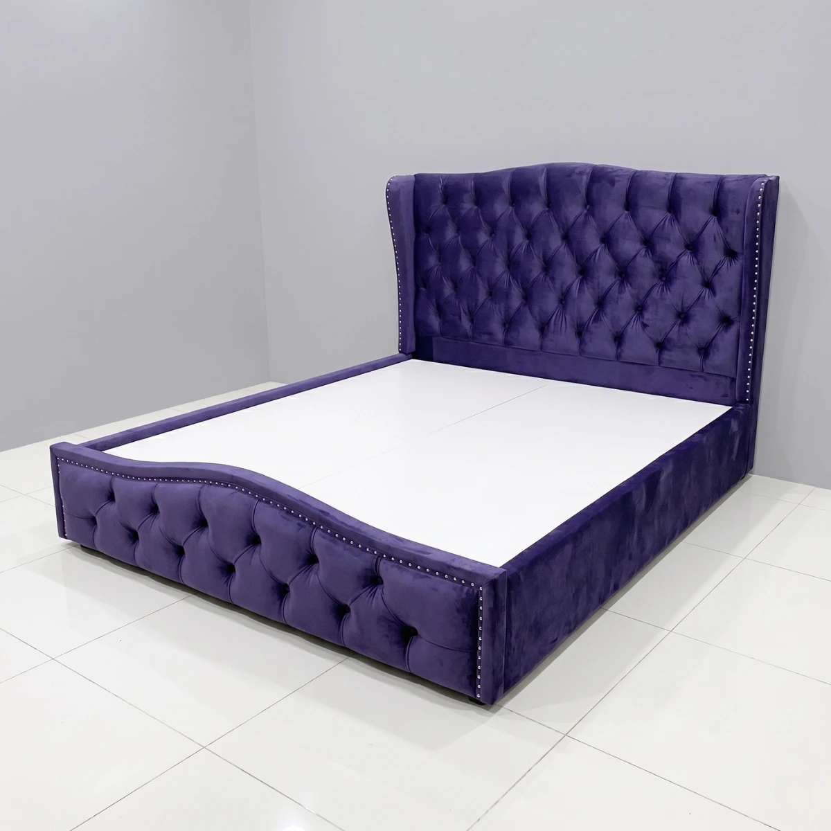 Giường bọc nệm Adora TL207