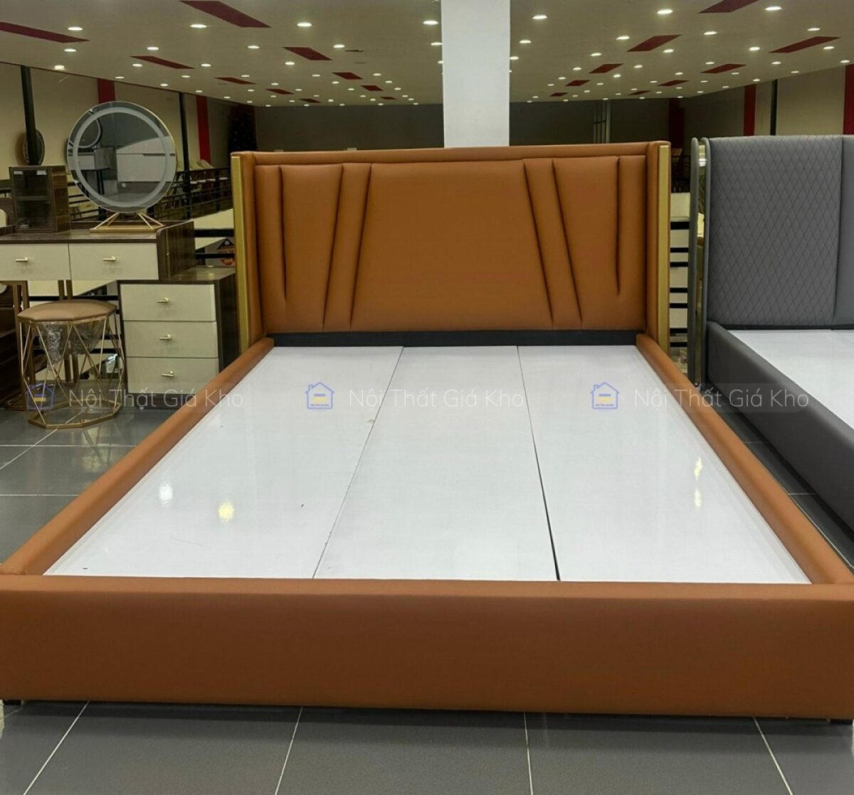 Giường bọc nệm da 1m6x2m, 1m8x2m