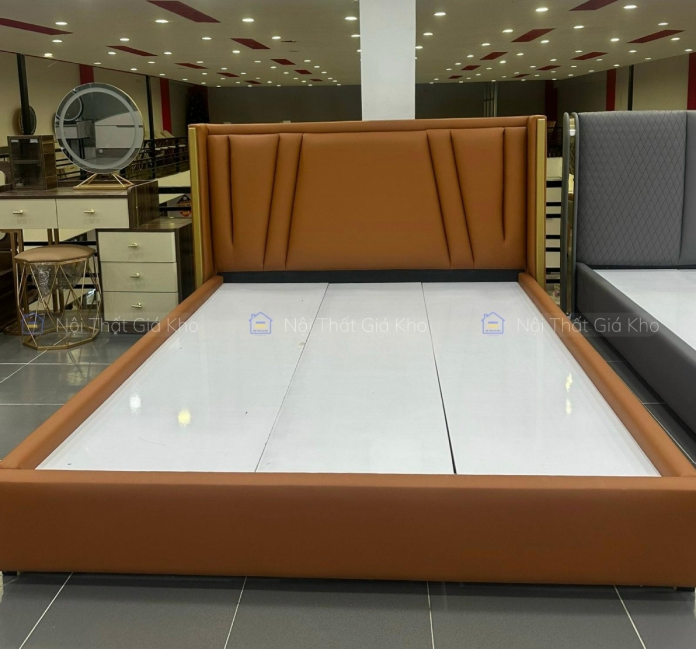 Giường bọc nệm da 1m6x2m, 1m8x2m