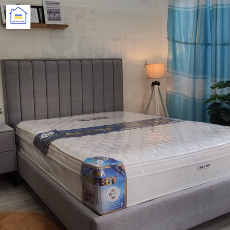 Giường bọc nệm TL02