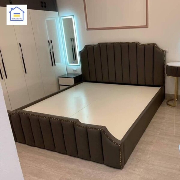 Giuờng ngủ bọc nệm 1m6