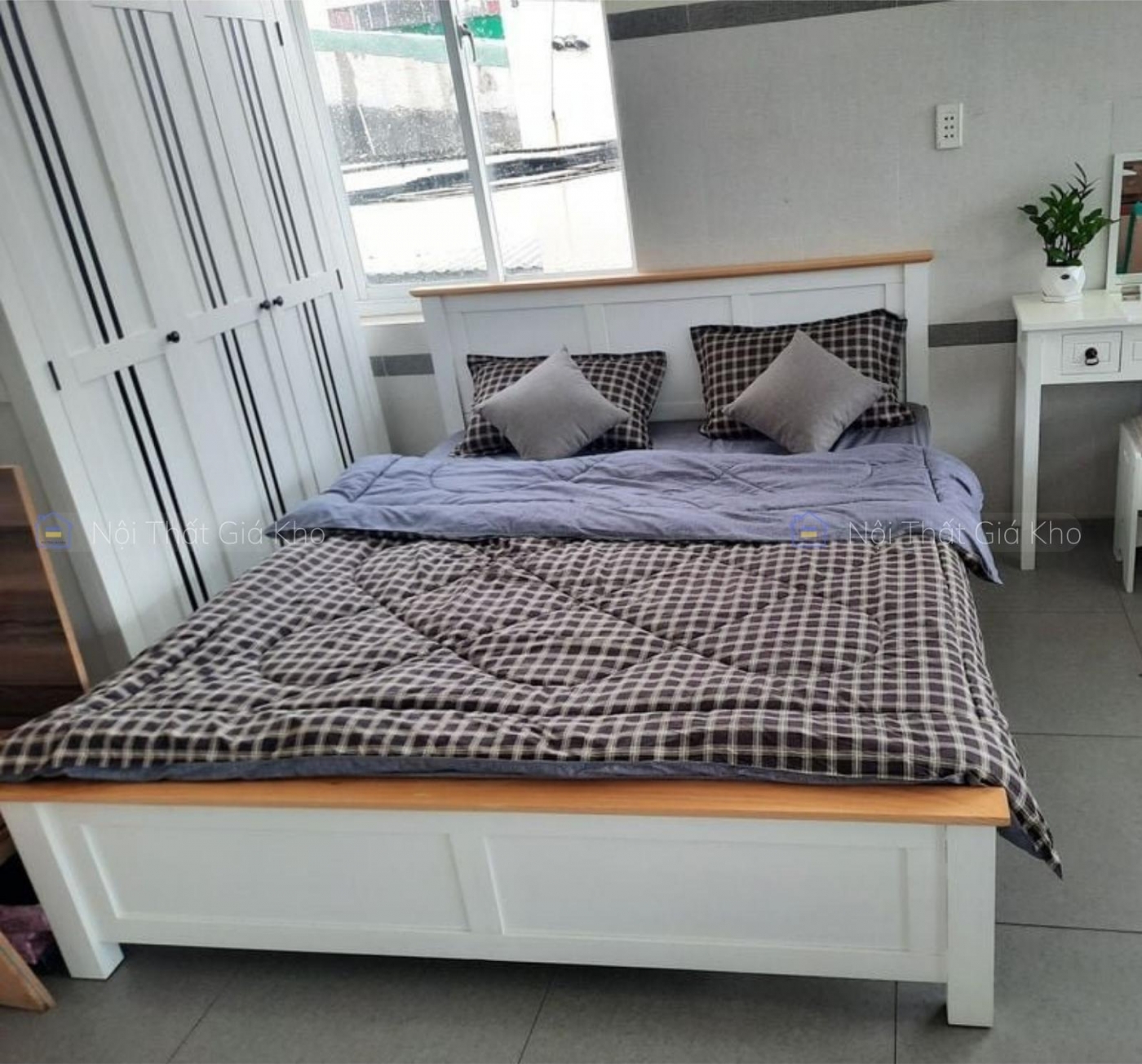 Giường gỗ thông giá rẻ 1m6 1m8 cho sinh viên