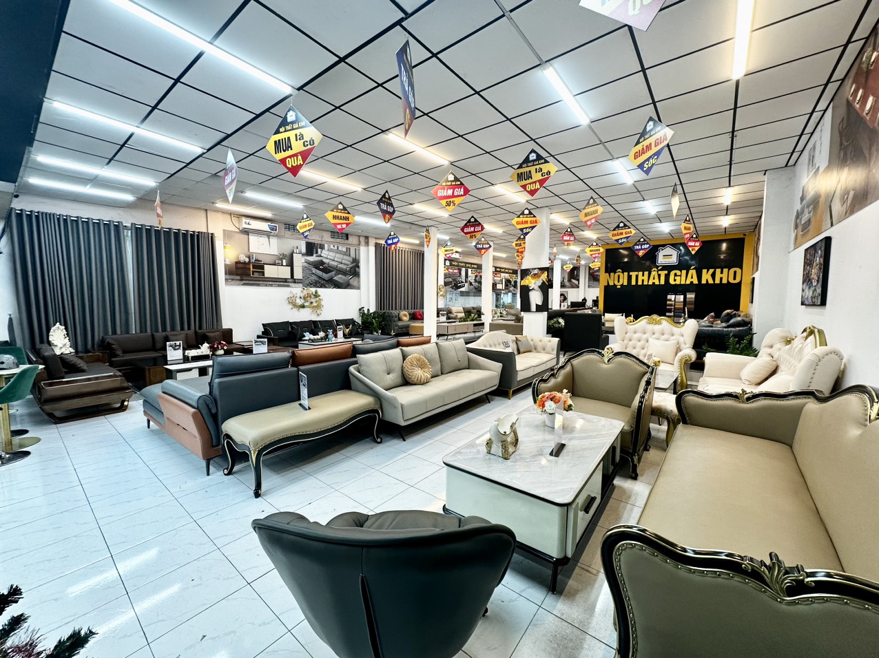 Hệ thống cửa hàng Nội Thất Giá Kho