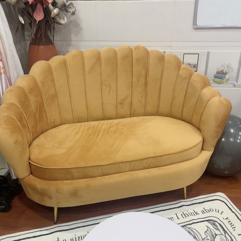 Sofa băng phòng khách vỏ sò chân sắt mạ vàng