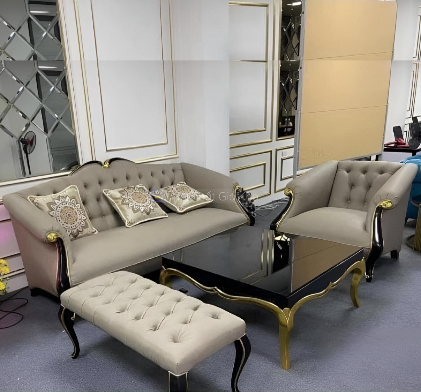 Sofa cổ điển cao cấp phòng khách