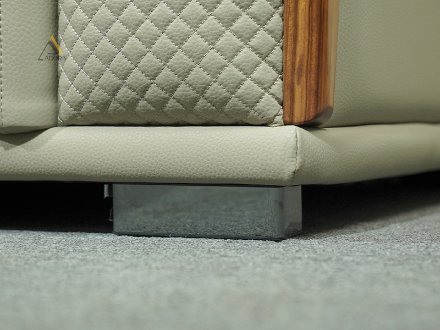Sofa góc L Adora Perfect