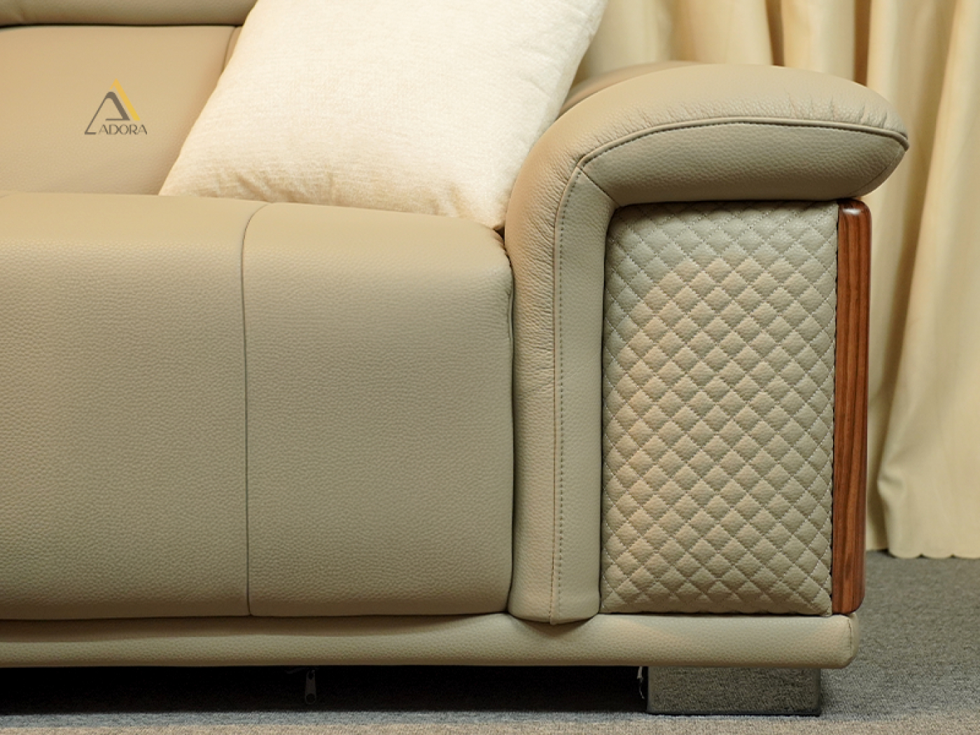 Sofa góc L Adora Perfect