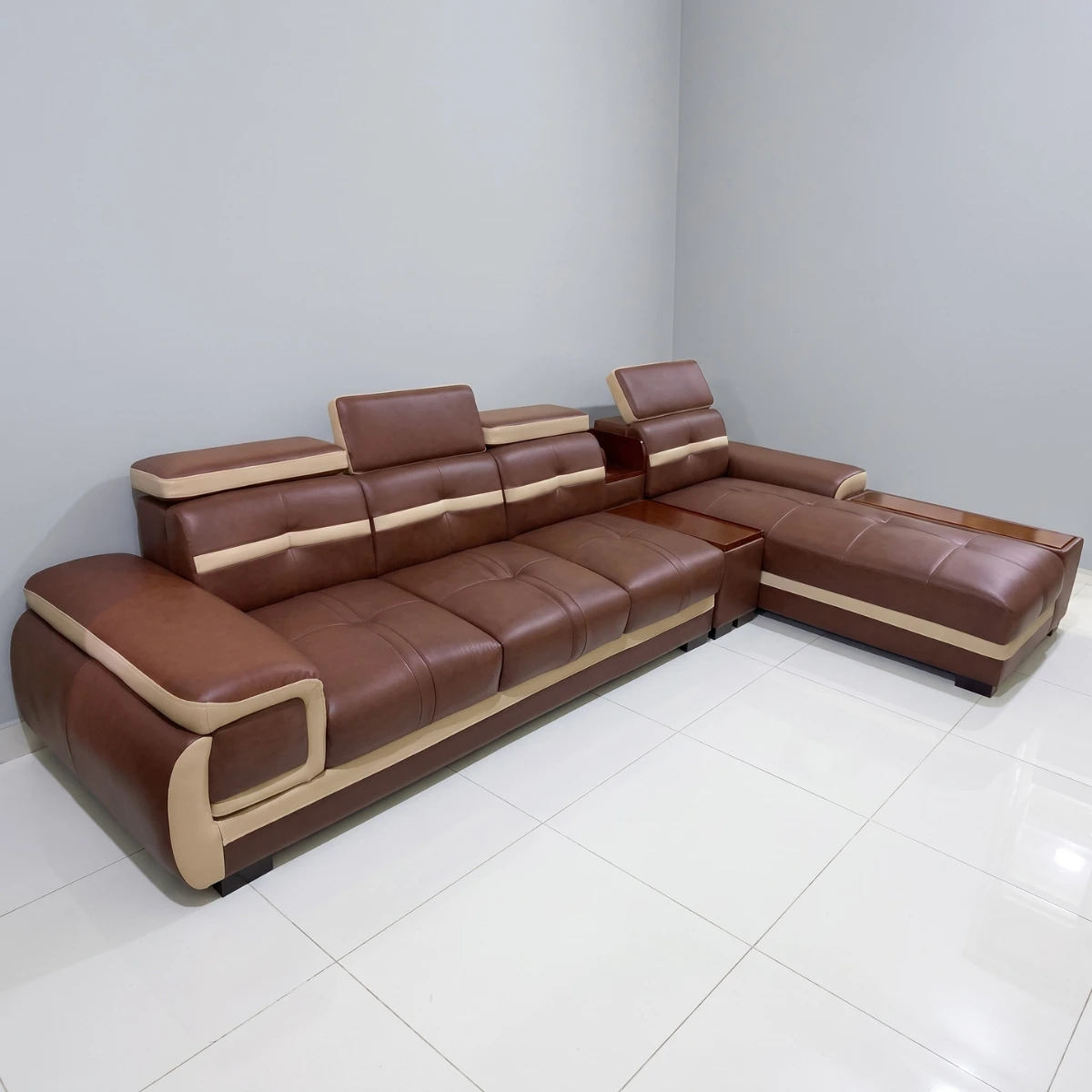 Sofa phòng khách chữ L cao cấp Adora GL31
