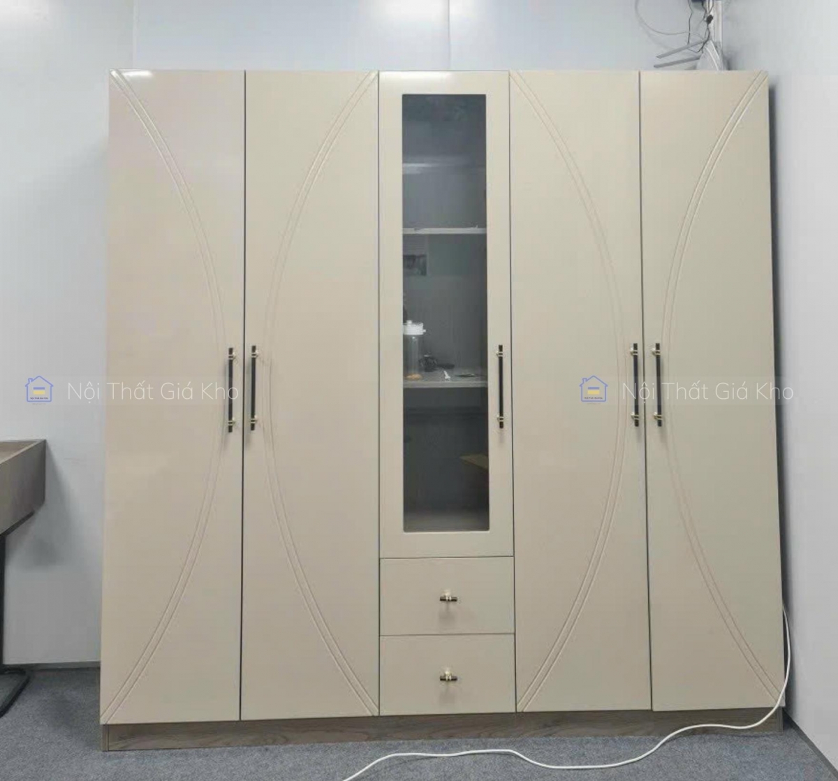 Tủ quần áo cao cấp TA01